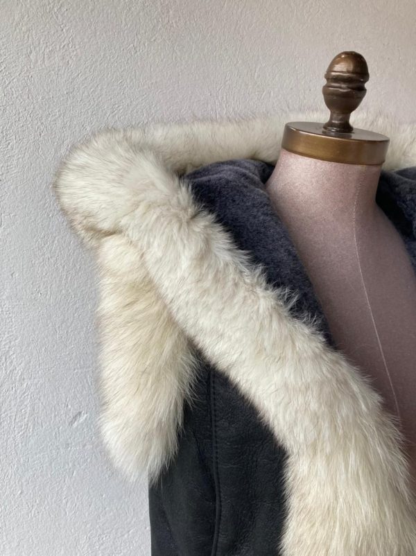 Shearling vest - Imagen 4