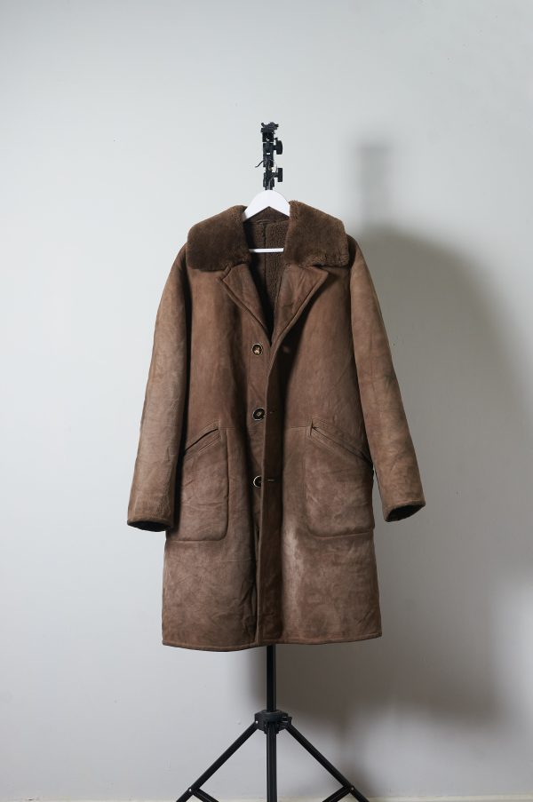 Shearling de cuero y lana de oveja con botones de cuerno talla L